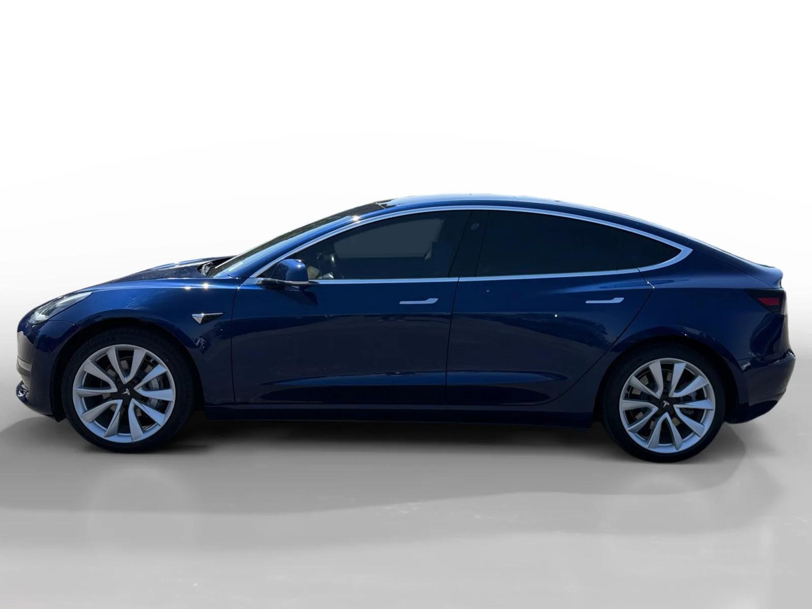 tesla model 3 2018 5YJ3E1EA7JF034607 image tesla model 3 2018 5YJ3E1EA7JF034607 image